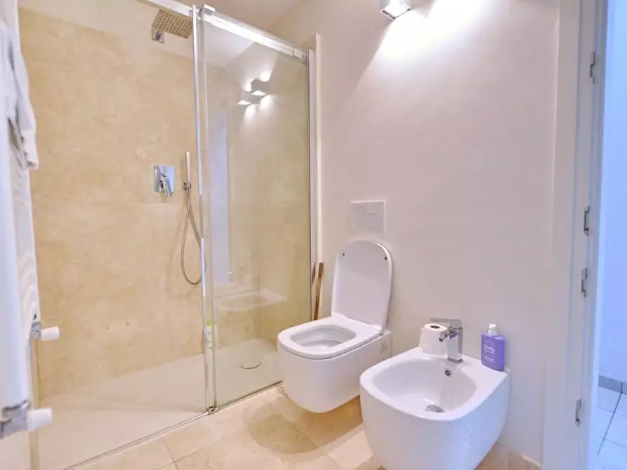 Immagine 26 di Villa in vendita  a Forte Dei Marmi