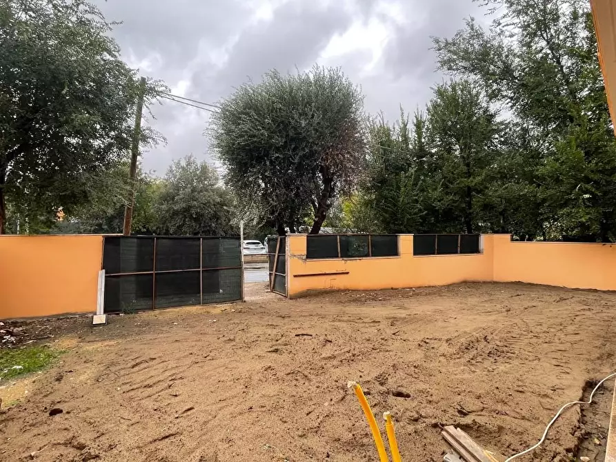 Immagine 31 di Casa bifamiliare in vendita  a Fiumicino