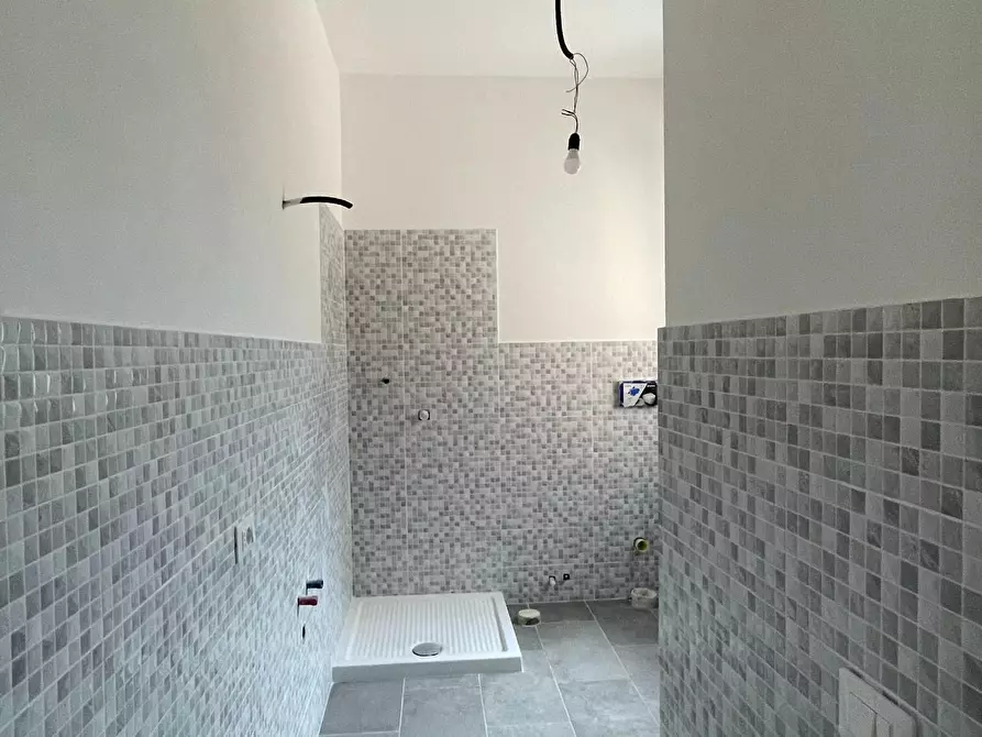 Immagine 15 di Casa bifamiliare in vendita  a Fiumicino