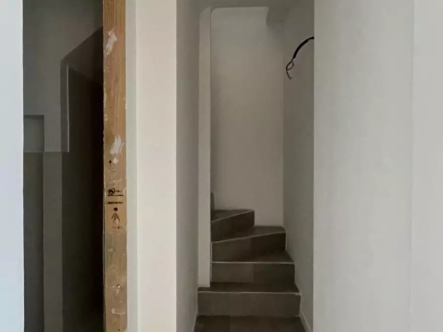 Immagine 10 di Casa bifamiliare in vendita  a Fiumicino