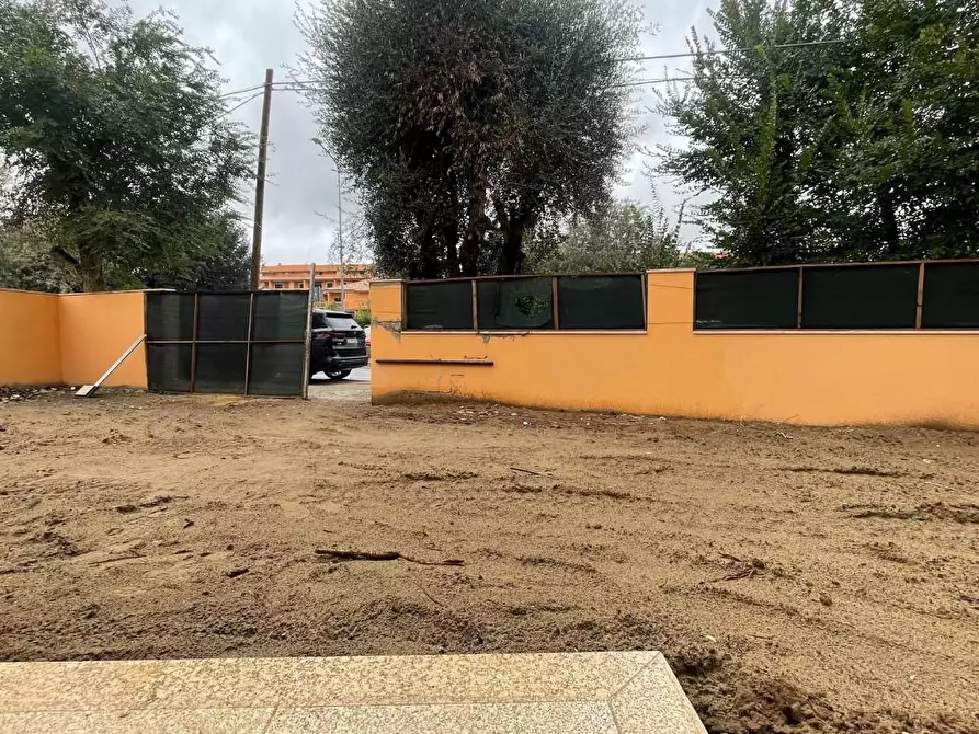 Immagine 29 di Casa bifamiliare in vendita  a Fiumicino