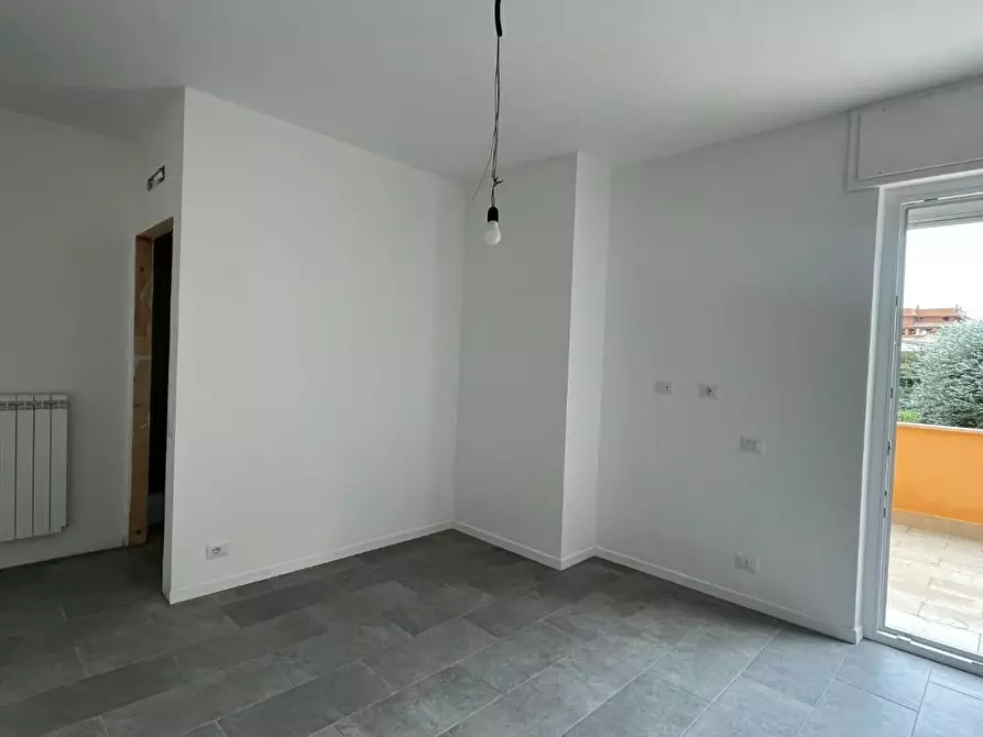 Immagine 19 di Casa bifamiliare in vendita  a Fiumicino