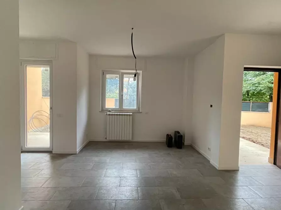 Immagine 5 di Casa bifamiliare in vendita  a Fiumicino