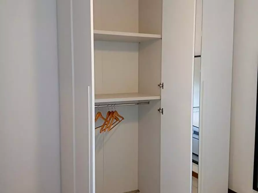 Immagine 12 di Appartamento in affitto  a Pisa