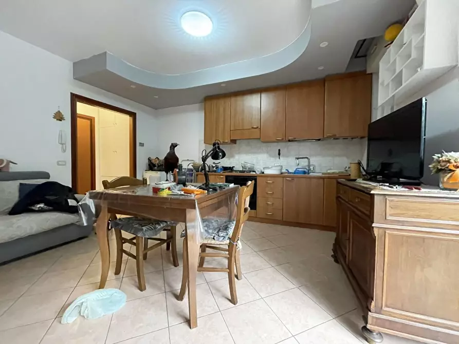 Immagine 3 di Appartamento in affitto  a Siena