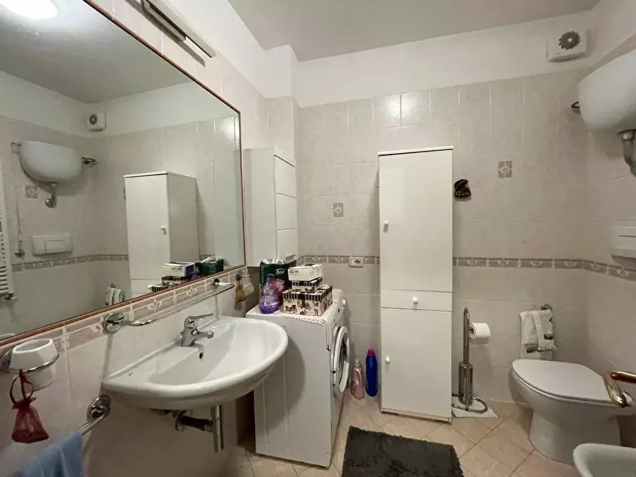 Immagine 9 di Appartamento in affitto  a Siena