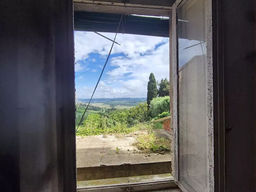 Immagine 17 di Appartamento in vendita  a Peccioli