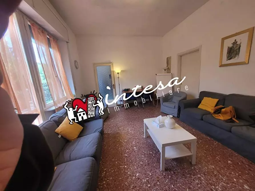 Immagine 8 di Villa in vendita  a Pisa