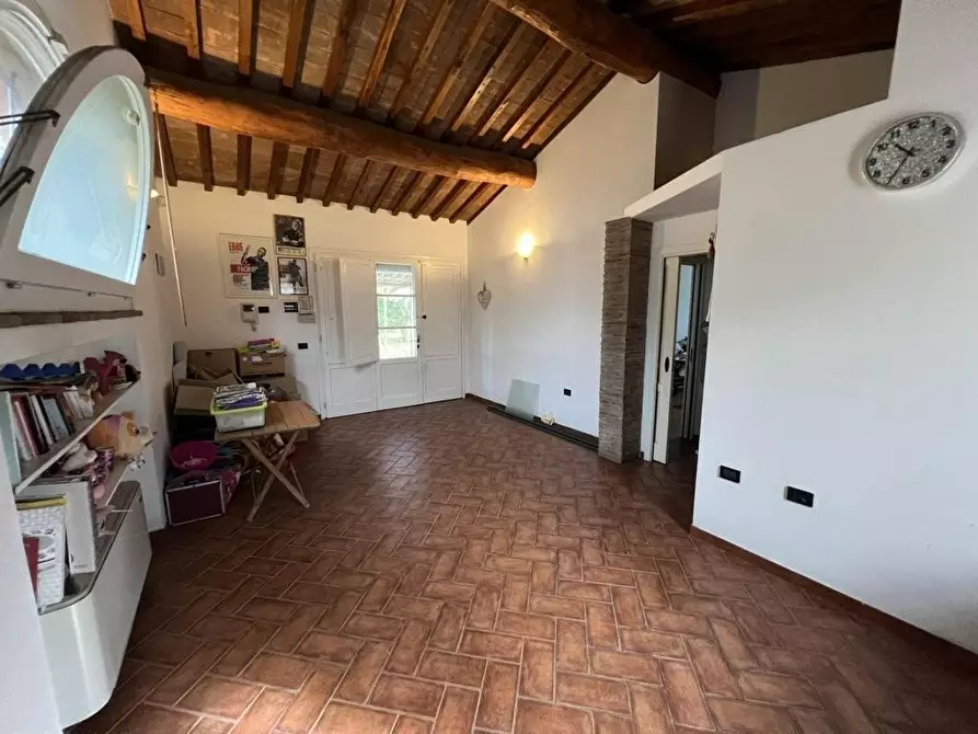 Immagine 15 di Villa in vendita  a Cecina