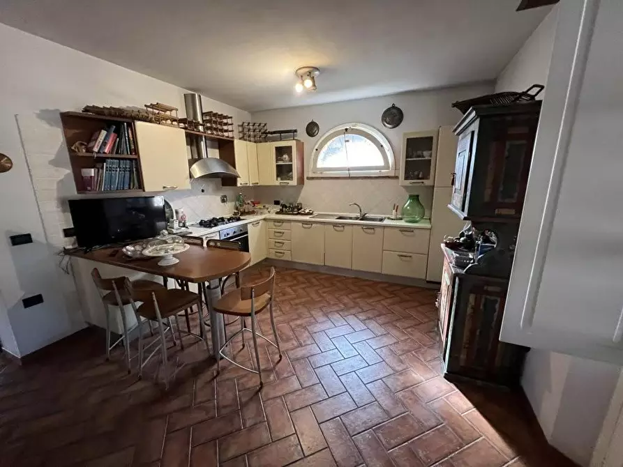 Immagine 6 di Villa in vendita  a Cecina