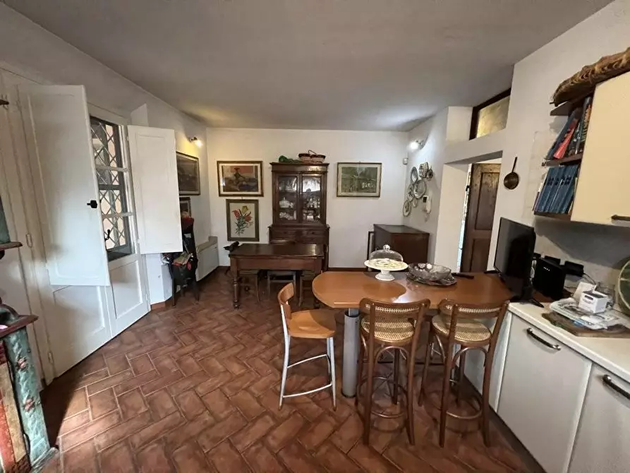 Immagine 4 di Villa in vendita  a Cecina