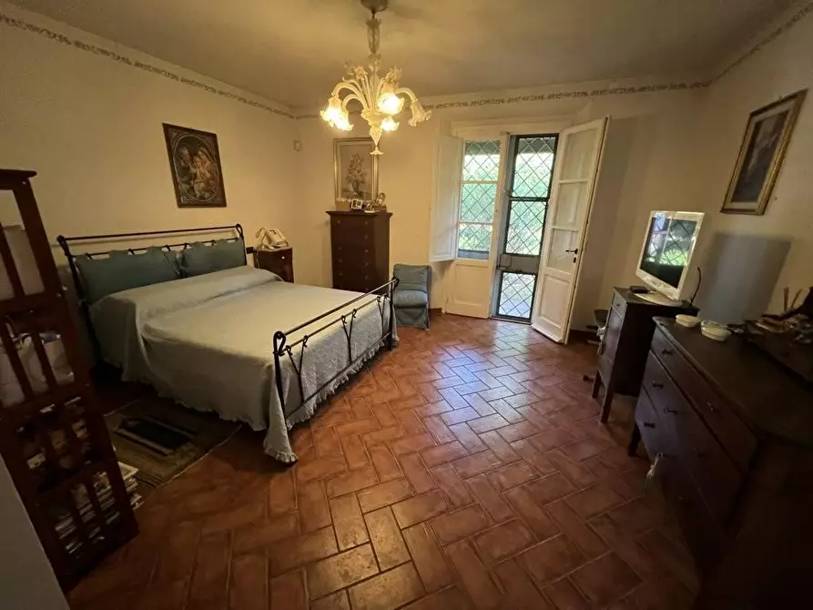 Immagine 12 di Villa in vendita  a Cecina