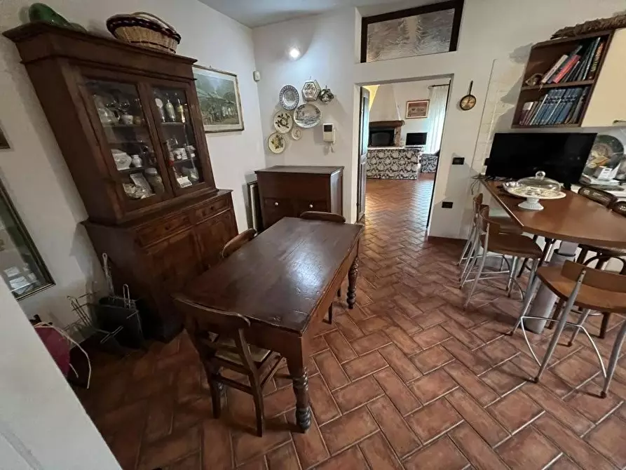 Immagine 7 di Villa in vendita  a Cecina