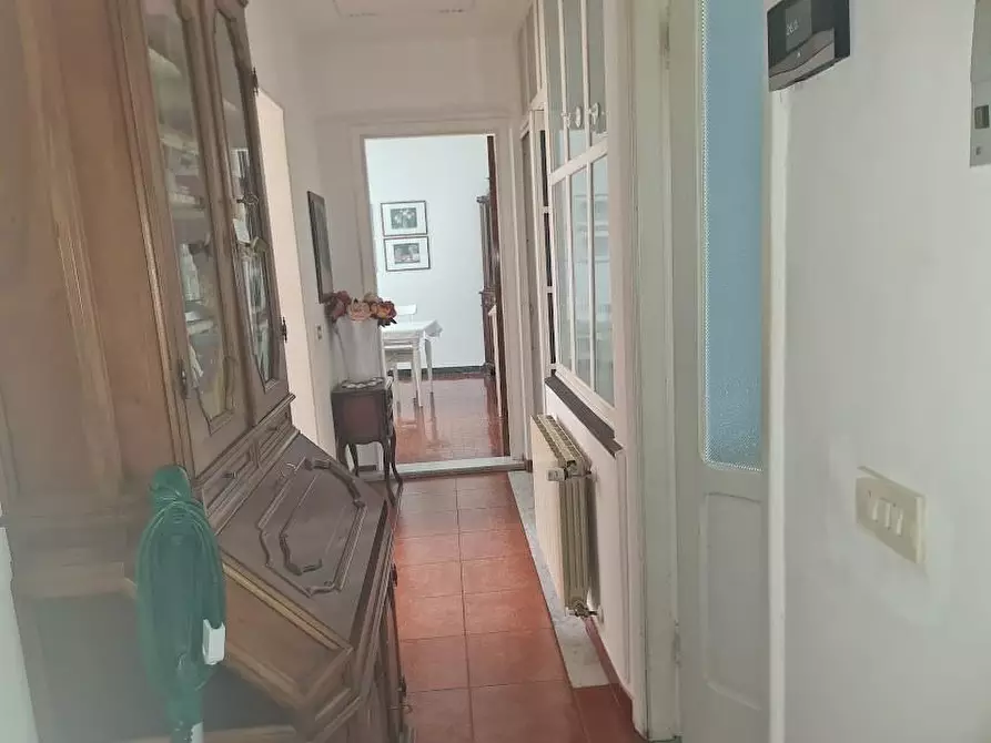 Immagine 17 di Casa semindipendente in vendita  a Carrara