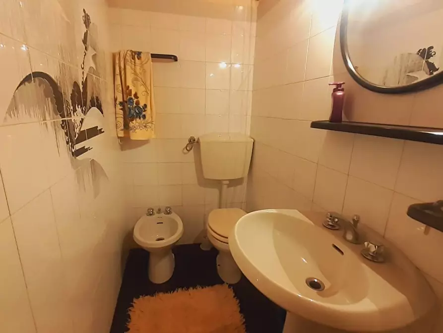 Immagine 20 di Rustico / casale in vendita  a Massa E Cozzile