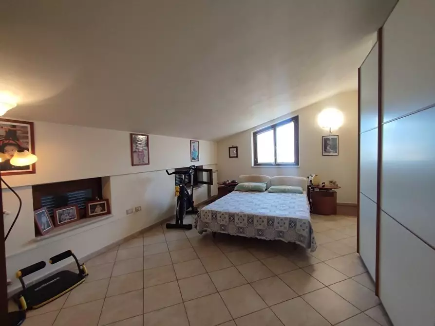 Immagine 13 di Appartamento in vendita  a Carrara