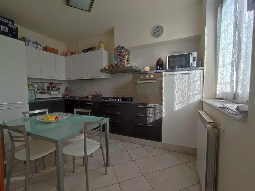 Immagine 8 di Appartamento in vendita  a Carrara