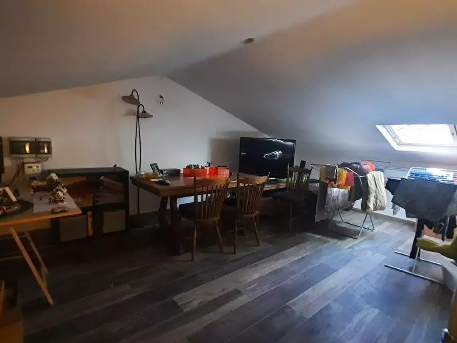 Immagine 37 di Villetta a schiera in vendita  a Vicopisano