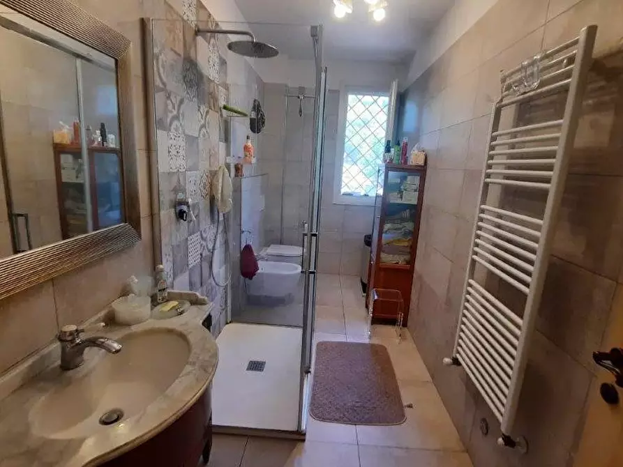 Immagine 36 di Villetta a schiera in vendita  a Vicopisano