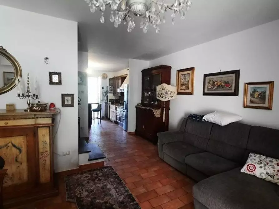 Immagine 10 di Villetta a schiera in vendita  a Vicopisano