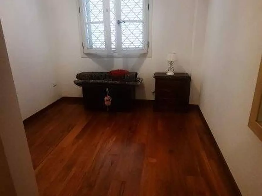 Immagine 55 di Villetta a schiera in vendita  a Vicopisano