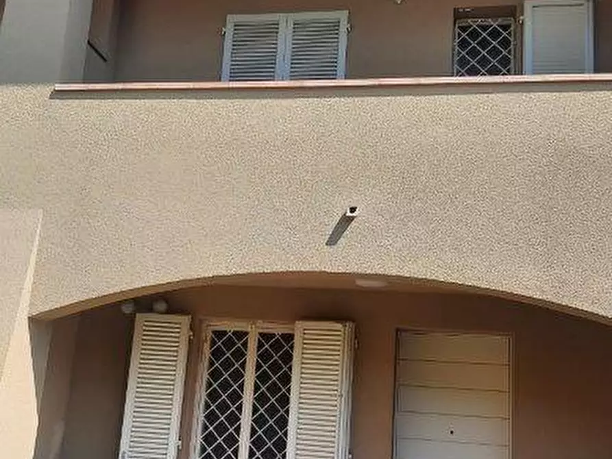 Immagine 42 di Villetta a schiera in vendita  a Vicopisano