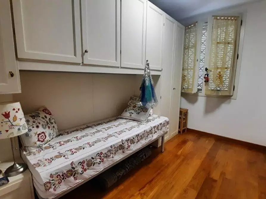 Immagine 33 di Villetta a schiera in vendita  a Vicopisano