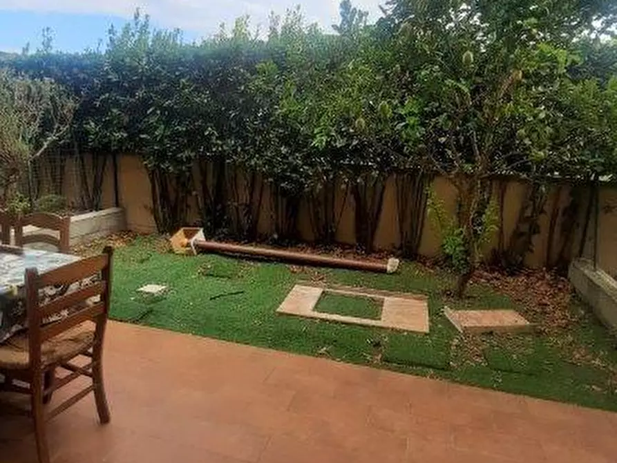 Immagine 45 di Villetta a schiera in vendita  a Vicopisano