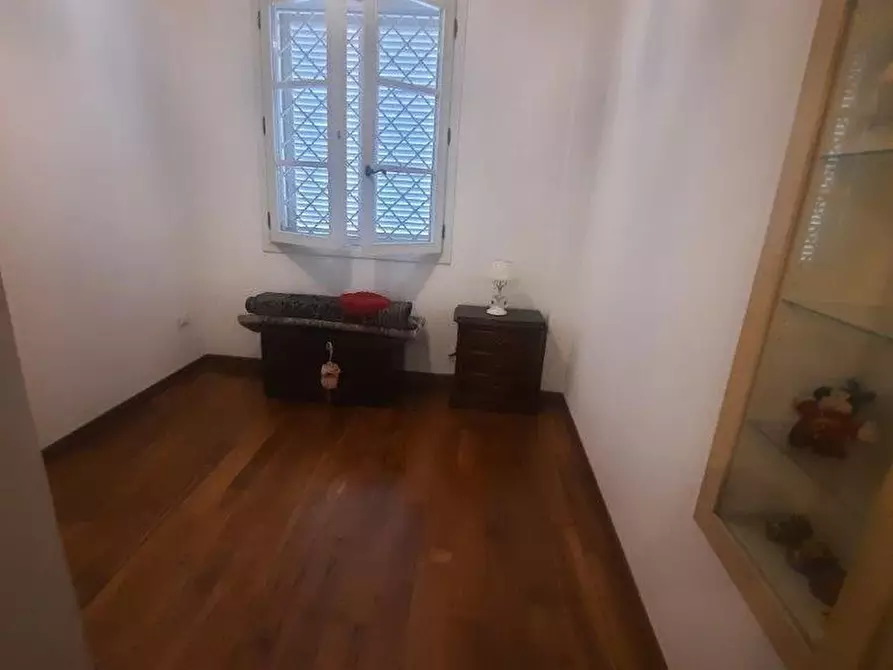 Immagine 56 di Villetta a schiera in vendita  a Vicopisano