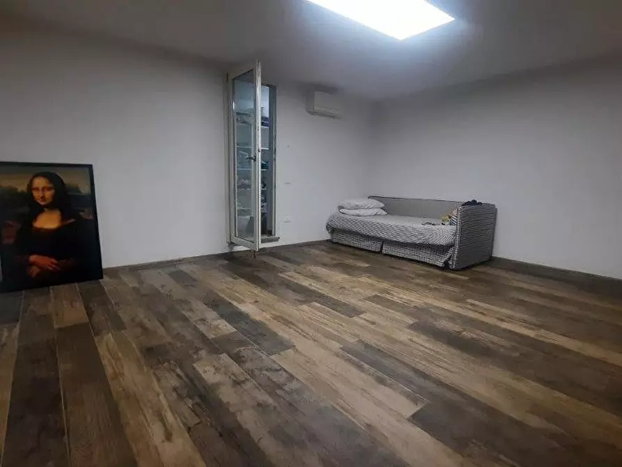 Immagine 49 di Villetta a schiera in vendita  a Vicopisano