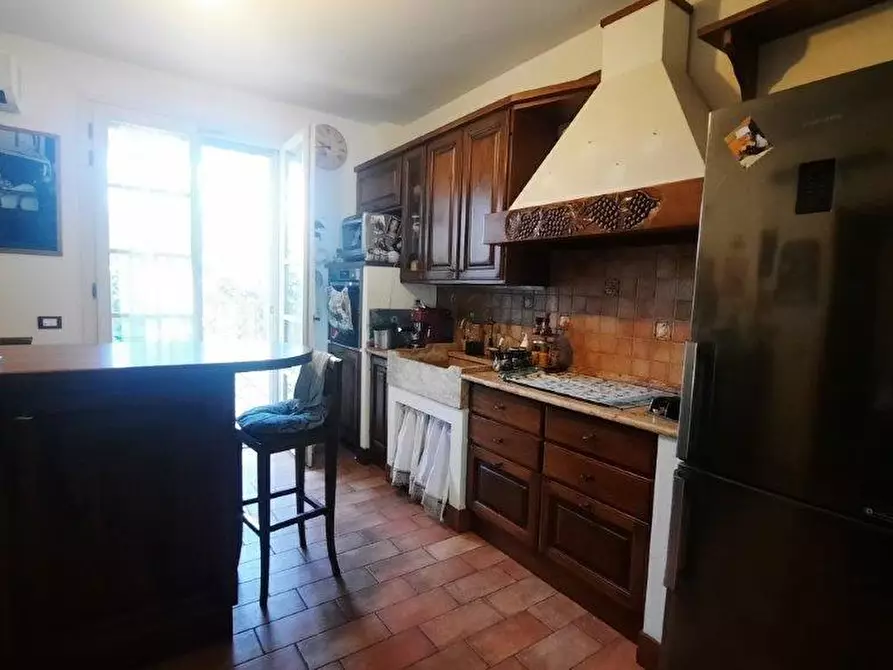 Immagine 12 di Villetta a schiera in vendita  a Vicopisano