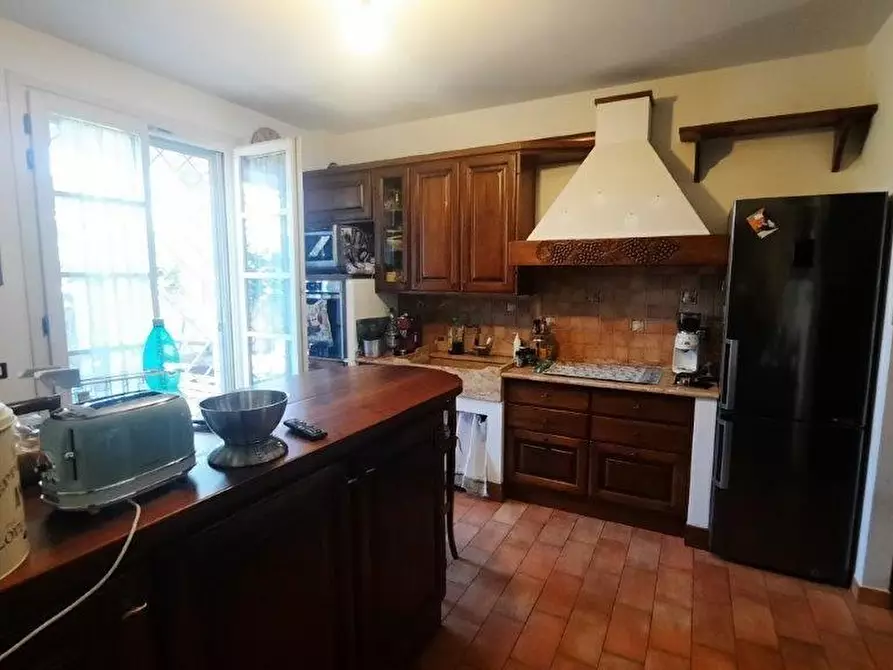 Immagine 13 di Villetta a schiera in vendita  a Vicopisano