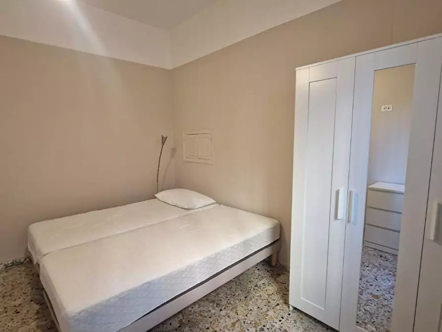 Immagine 8 di Appartamento in affitto  a Pisa