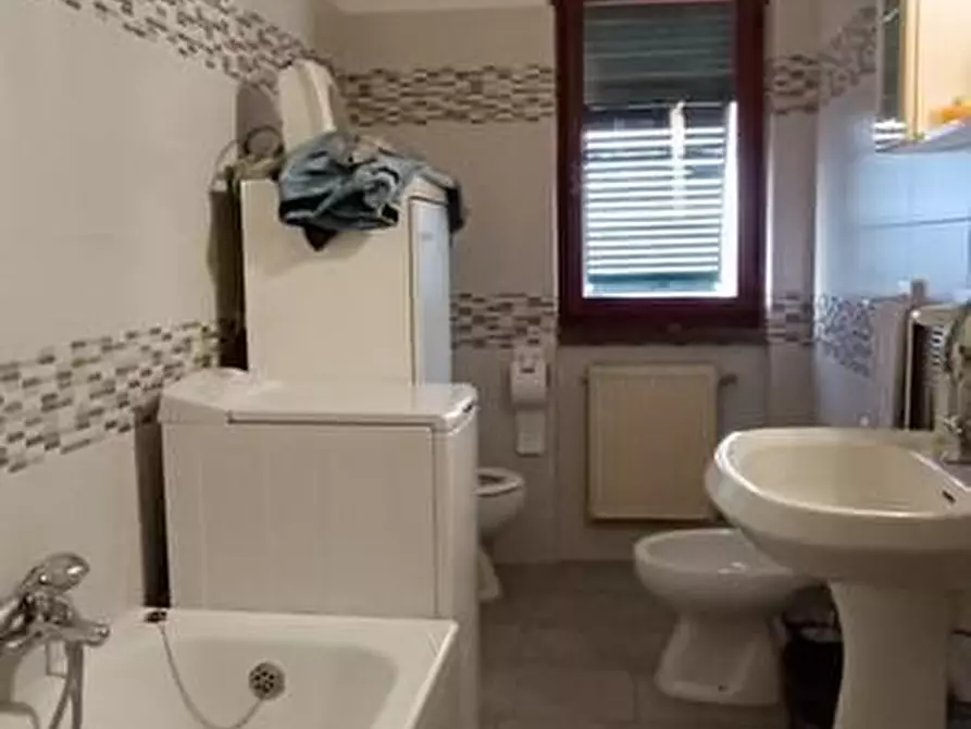 Immagine 19 di Appartamento in vendita  a Ortonovo