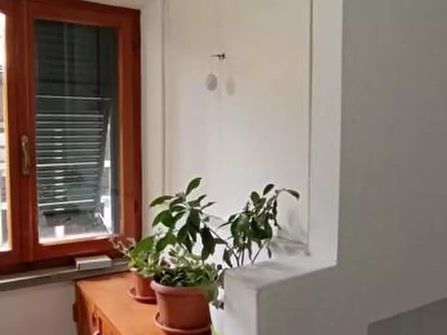 Immagine 10 di Appartamento in vendita  a Ortonovo