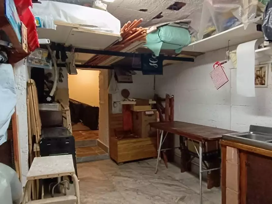 Immagine 29 di Appartamento in vendita  a Ortonovo