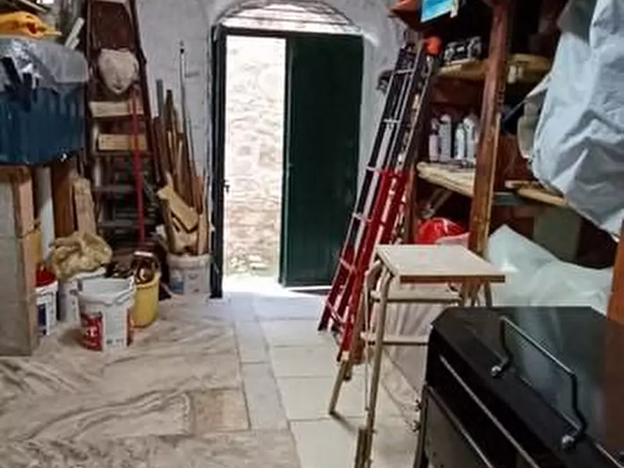 Immagine 28 di Appartamento in vendita  a Ortonovo