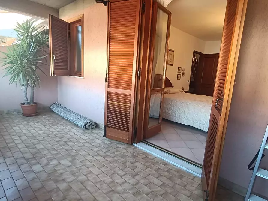 Immagine 15 di Villetta a schiera in vendita  a Carrara