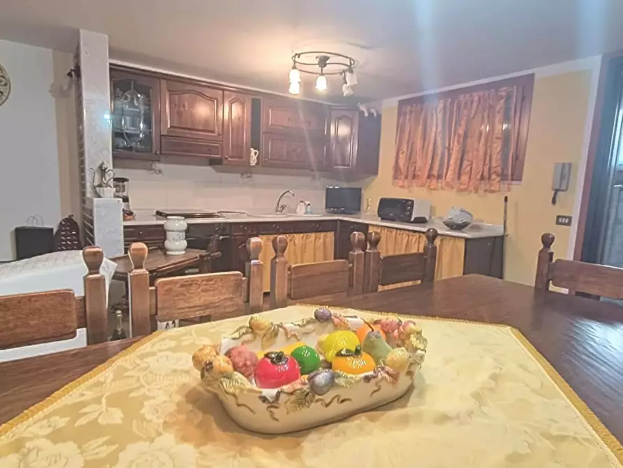 Immagine 29 di Villetta a schiera in vendita  a Carrara