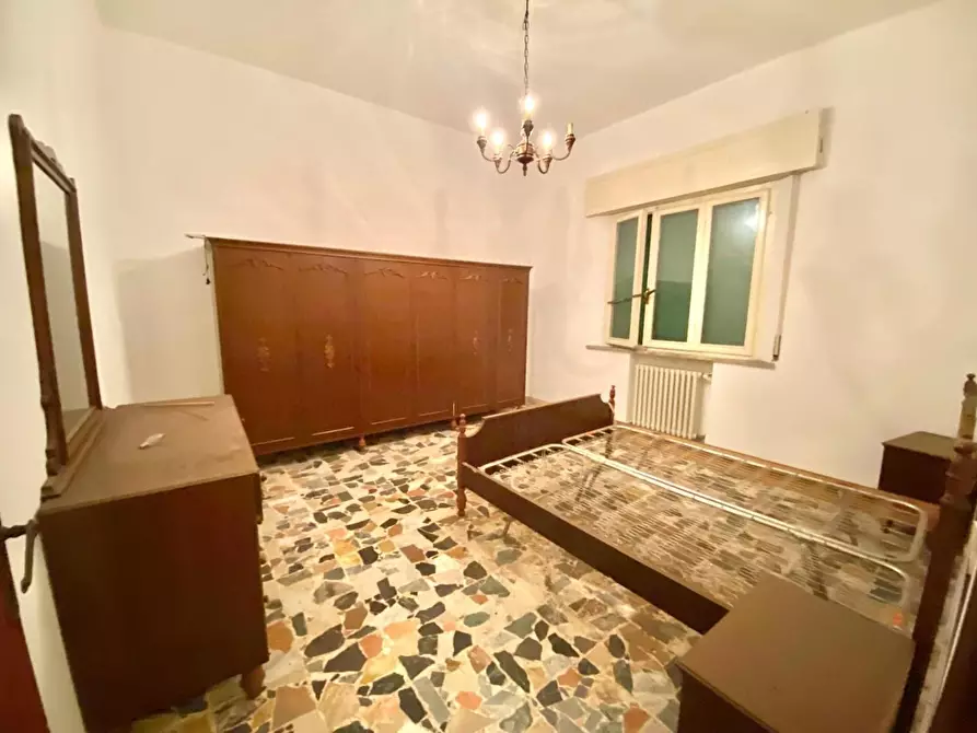 Immagine 11 di Villa in vendita  a Santa Maria A Monte