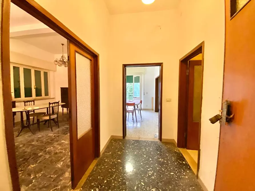 Immagine 4 di Villa in vendita  a Santa Maria A Monte