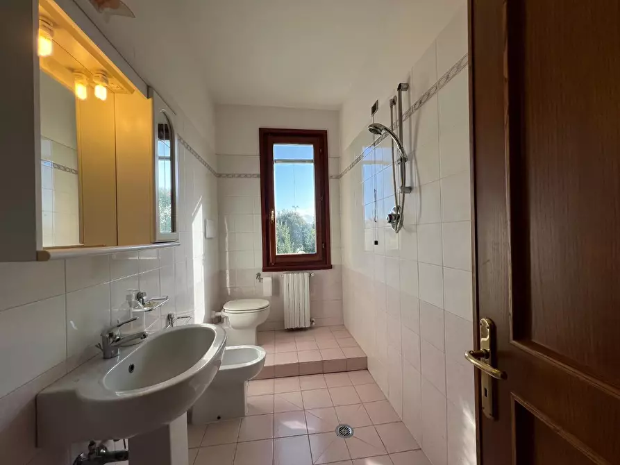 Immagine 28 di Villa in vendita  a Empoli