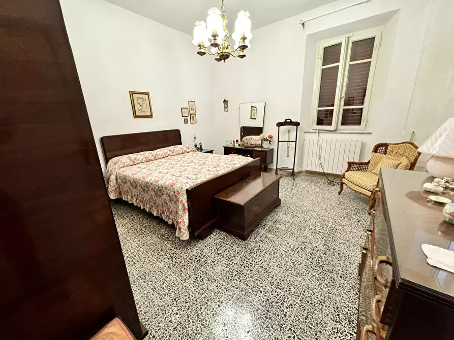 Immagine 27 di Casa indipendente in vendita  a Pietrasanta