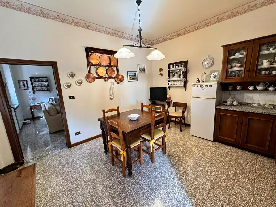 Immagine 7 di Casa indipendente in vendita  a Pietrasanta