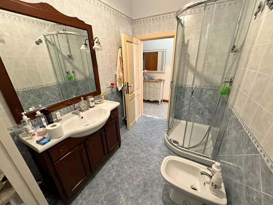 Immagine 10 di Casa indipendente in vendita  a Pietrasanta