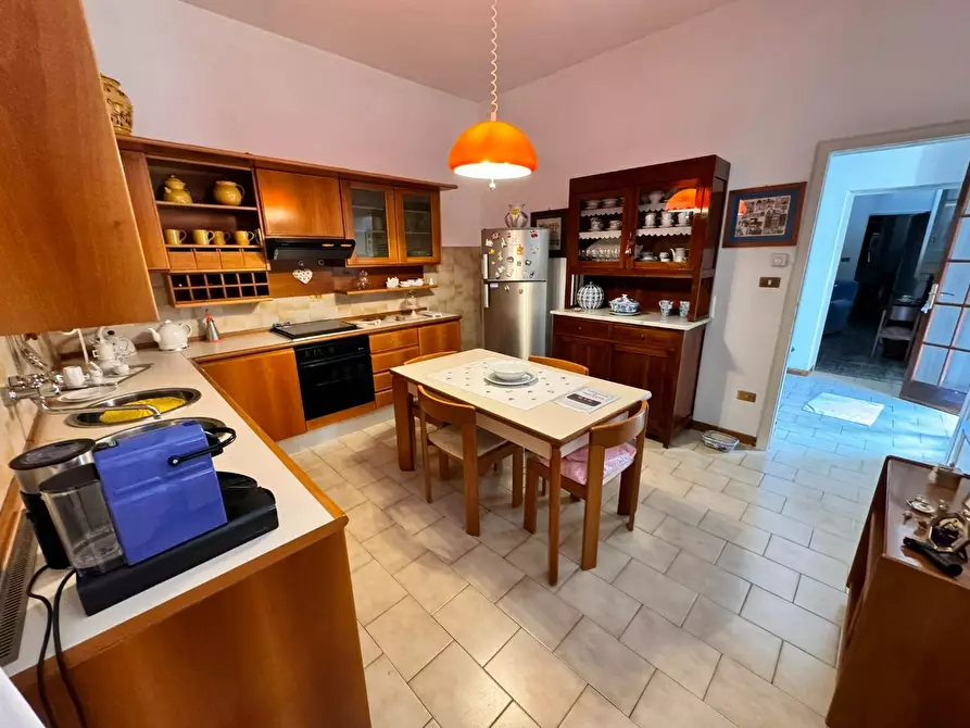 Immagine 22 di Casa indipendente in vendita  a Pietrasanta