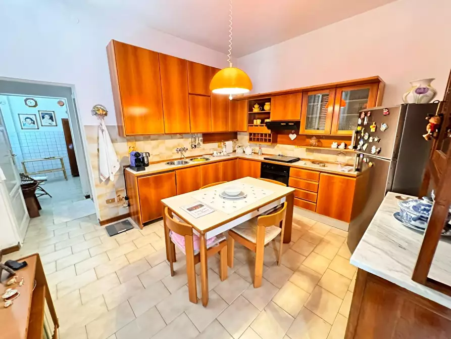 Immagine 23 di Casa indipendente in vendita  a Pietrasanta