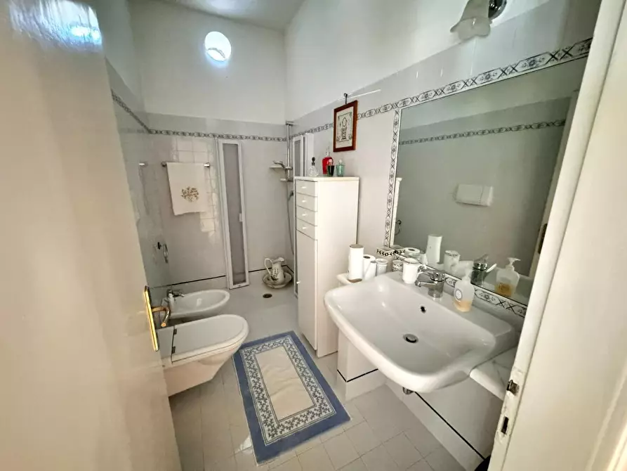 Immagine 20 di Casa indipendente in vendita  a Pietrasanta