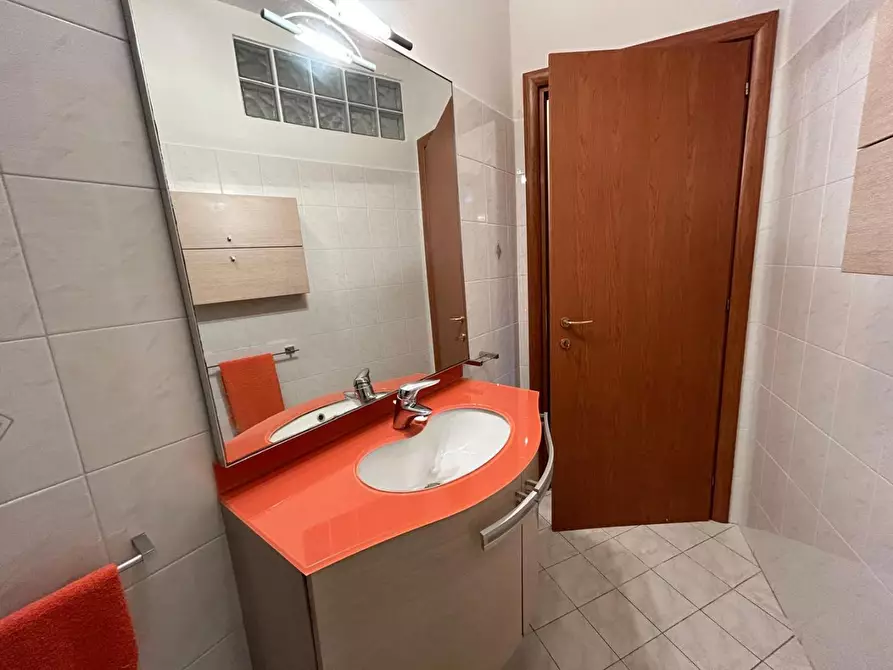 Immagine 21 di Appartamento in vendita  a Empoli