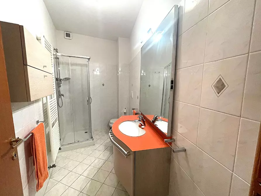 Immagine 18 di Appartamento in vendita  a Empoli